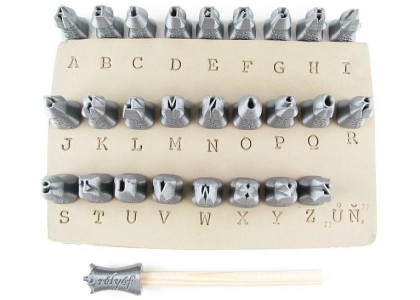 Relyef Tools: Alphabet Uppercase 6mm - Courier