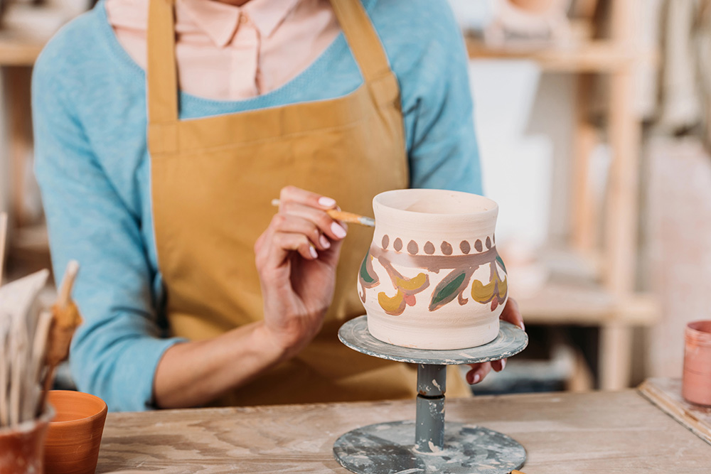 Painting airy dry clay